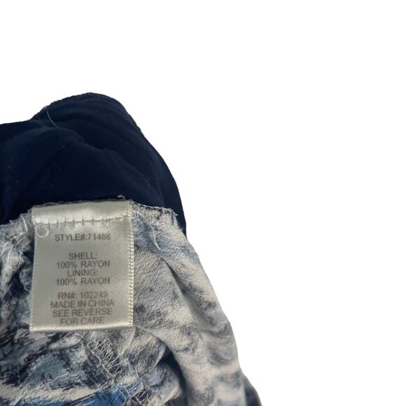 Anthropologie Skies Are Blue Women's Size Small Flowy Printed Blue Tie Shorts - Picture 8 of 8